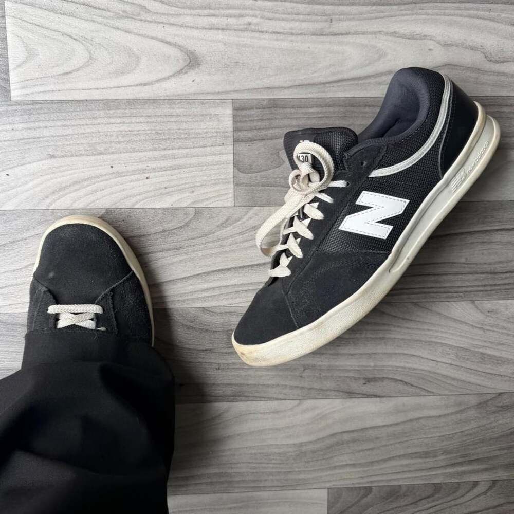 New Balance 430 Size 10.5 US M Black White Skate Sneakers